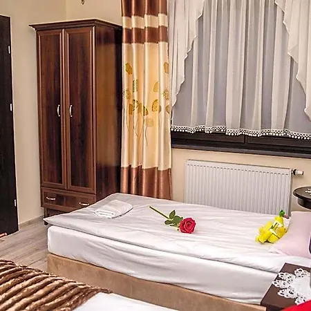 Artur 3* Oświęcim
