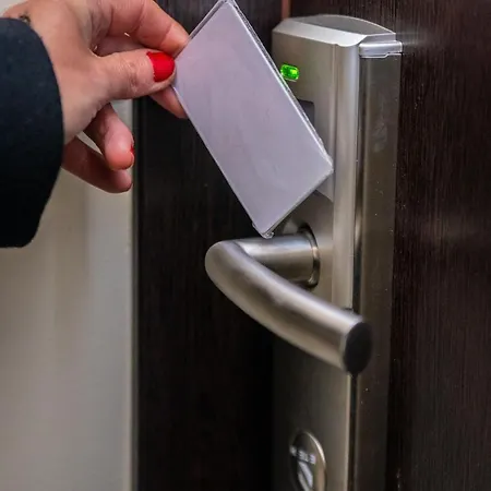 ホテル Artur オシフィエンチム