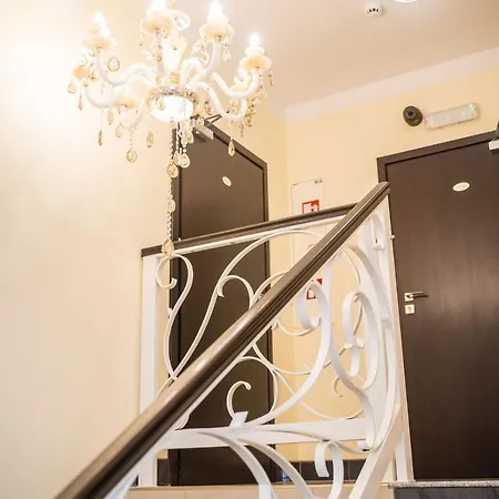 ホテル Artur オシフィエンチム