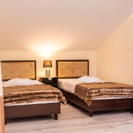 Artur 3* オシフィエンチム