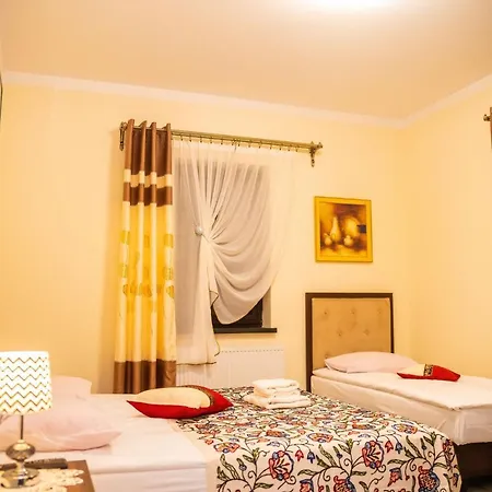 Hotell Artur 3*
